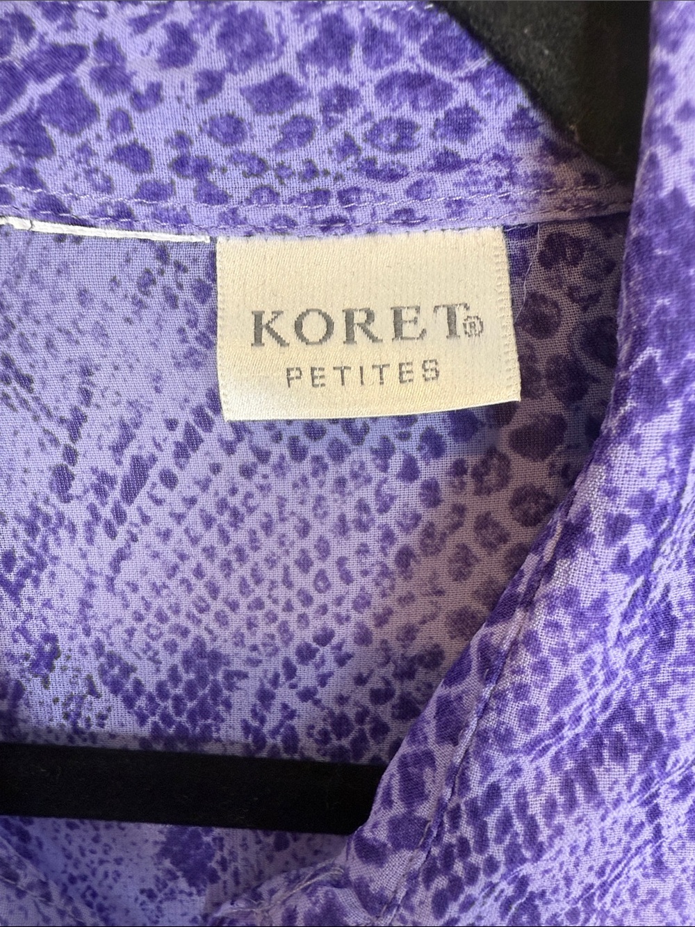 Koret Gorgeous Purple Snake-Print Button Front Blouse - Picture 2 of 4